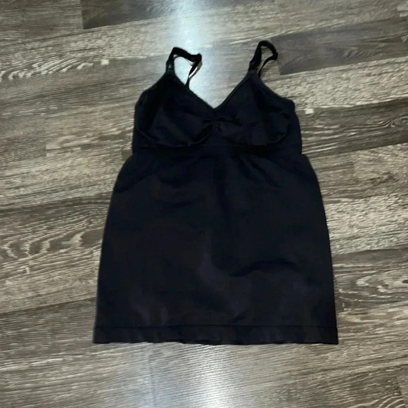 Nursing tank top - Picture 1 of 2